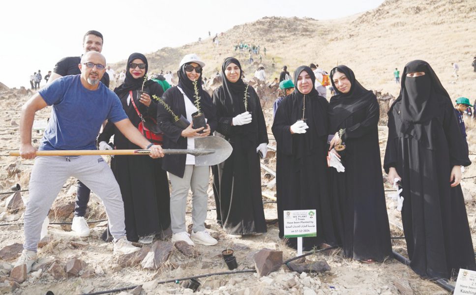 مجموعة عمل الإمارات للبيئة تزرع 15,881 شجرة في 2024
