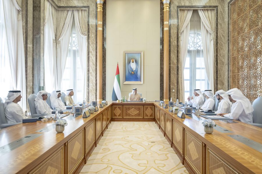 برئاسة منصور بن زايد .. مجلس إدارة المصرف المركزي يعتمد تأسيس شركة “نبراس” وإنشاء منصة “اعرف عميلك”