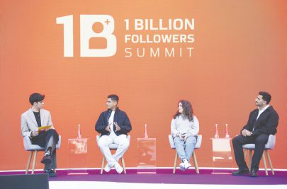 أبناء الجيل “زد” يطورون محتوى هادفاً بروح شبابية ولمسة كوميدية