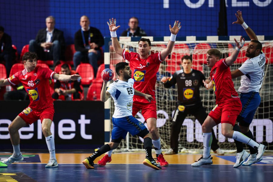 فوز إيطاليا وفرنسا والنمسا والدنمارك في انطلاقة “مونديال اليد”