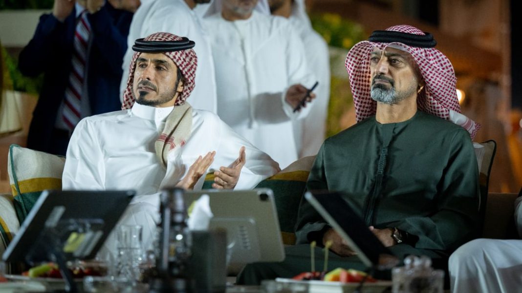 عمار بن حميد وجاسم بن حمد يشهدان اختتام مرحلة عجمان من “جولة الجياد العربية”