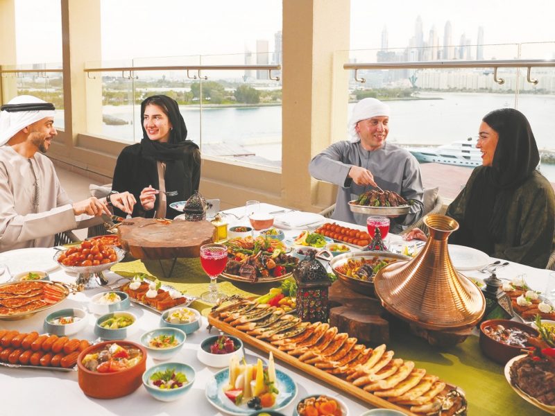 فندق وأجنحة ريكسوس ذا بالم دبي يكشف عروضه المميزة لشهر رمضان المبارك 