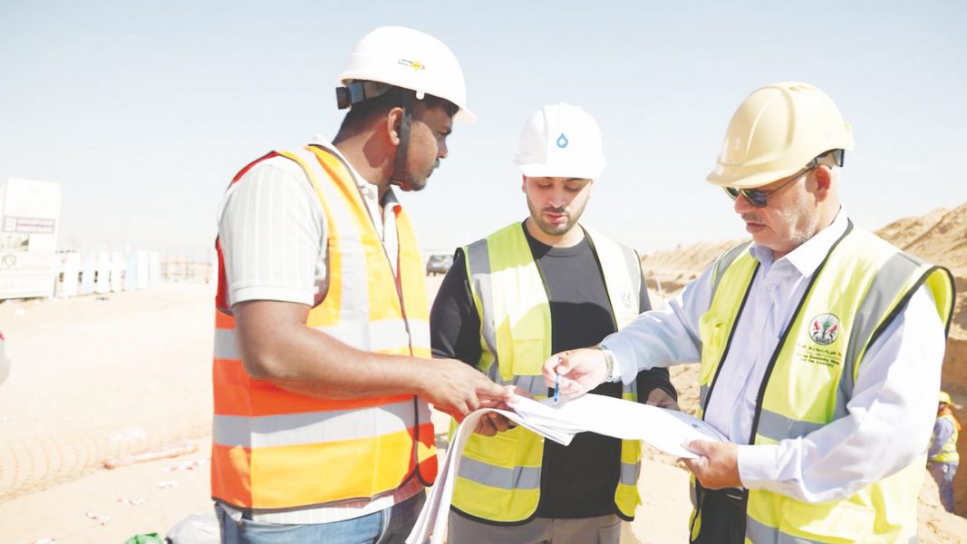 كهرباء الشارقة تنجز شبكات المياه في مناطق القطينة 1 و2 و4 بتكلفة 21 مليون درهم