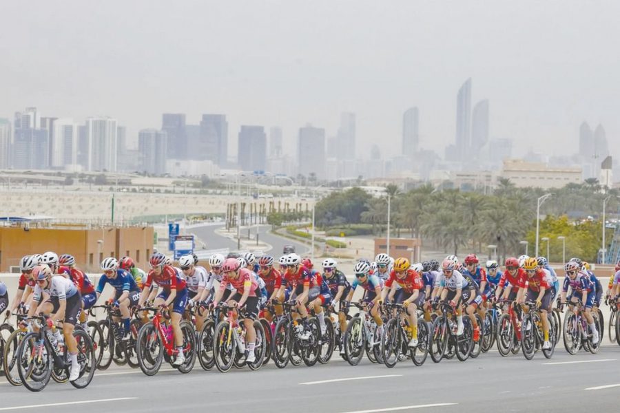 4 مرشحين للفوز بلقب النسخة السابعة من طواف الإمارات