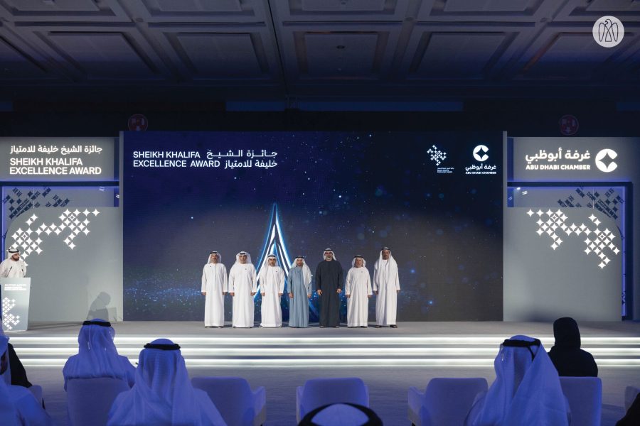 تحت رعاية رئيس الدولة.. خالد بن محمد بن زايد يكرِّم الفائزين بجائزة الشيخ خليفة للامتياز