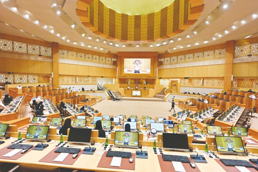 “الوطني الاتحادي” يوافق على تعديل بعض القوانين ويناقش رفع كفاءة العاملين في القطاع الحكومي