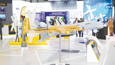 تقنيات ثورية تعتمد على الذكاء الاصطناعي في آيدكس 2025