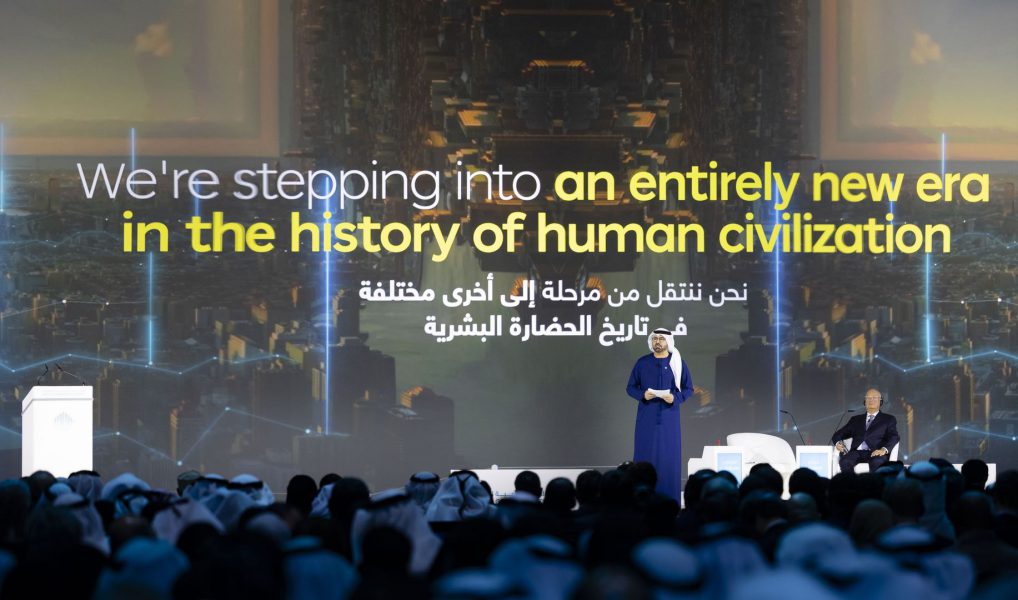 محمد القرقاوي: يمر العالم بمرحلة مفصلية بعد 25 عاماً من الألفية .. ومن لا يتعلّم من التاريخ سيكرر أخطاءه