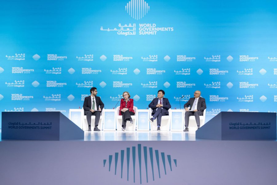 رؤساء تنفيذيون: 2.7 مليار شخص في العالم غير متصلين بالإنترنت وحان الوقت لتجنب اتساع الفجوة الرقمية