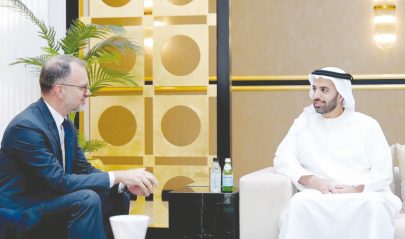 ولي عهد رأس الخيمة يستقبل القنصل الأمريكي