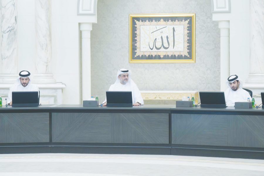 ولي عهد الشارقة يترأس اجتماع المجلس التنفيذي