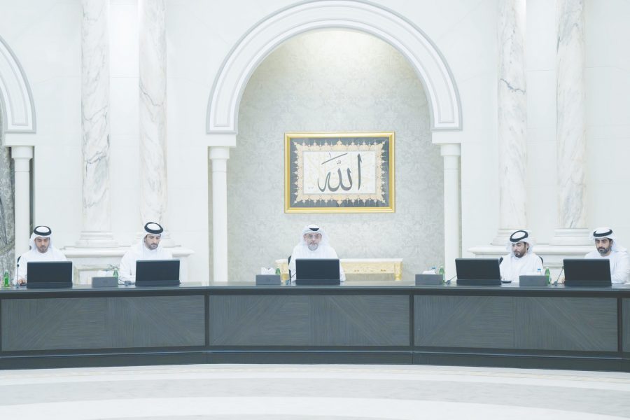 ولي عهد الشارقة يترأس اجتماع المجلس التنفيذي