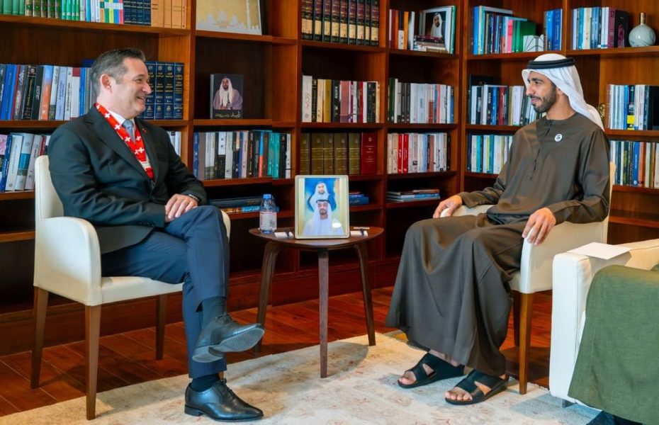 شخبوط بن نهيان يستقبل مسؤولين سويسريين لبحث التطورات في القرن الأفريقي