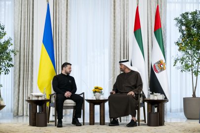 رئيس الدولة والرئيس الأوكراني يبحثان تعزيز علاقات التعاون بين البلدين