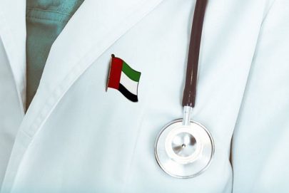 مكتب فخر الوطن يحتفي بيوم الطبيب الإماراتي
