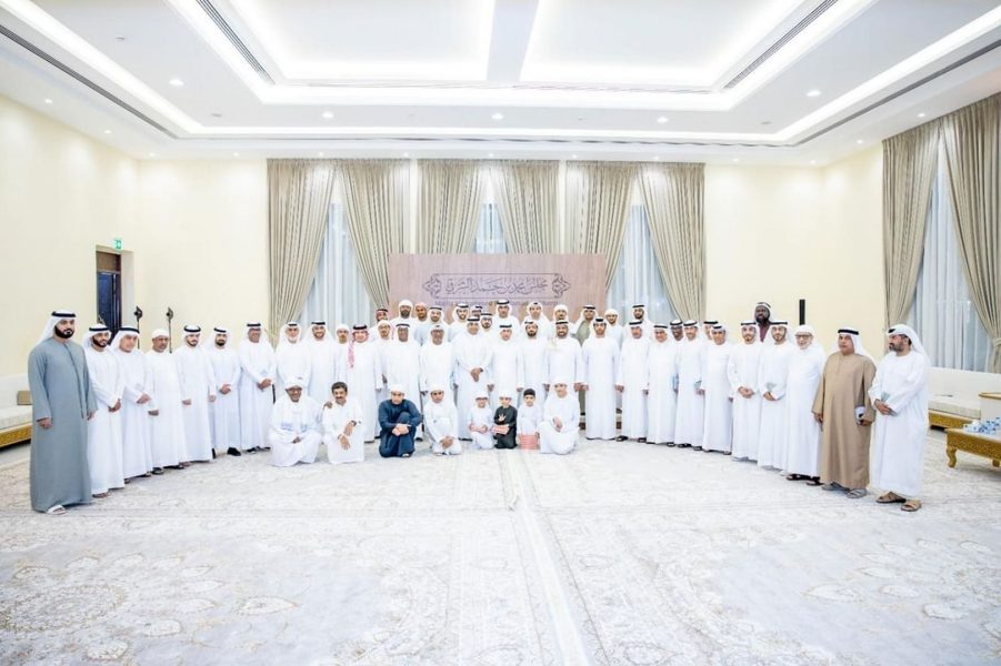 مجلس محمد بن حمد الشرقي ينظم جلسة “عادات الآباء في شهر الخير” لغرس القيم الإسلامية