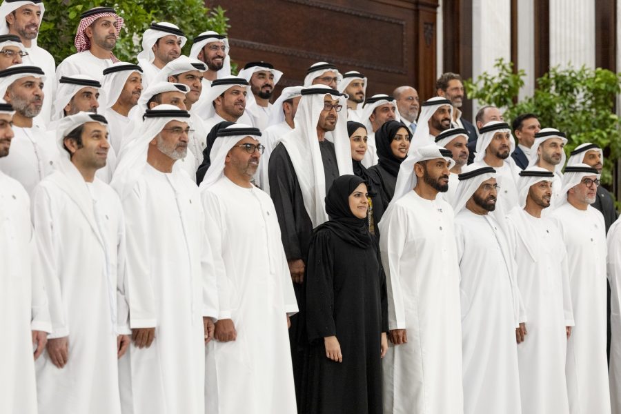 رئيس الدولة: الإمارات تقدم يد العون للمحتاجين إلى المساعدة في كل مكان