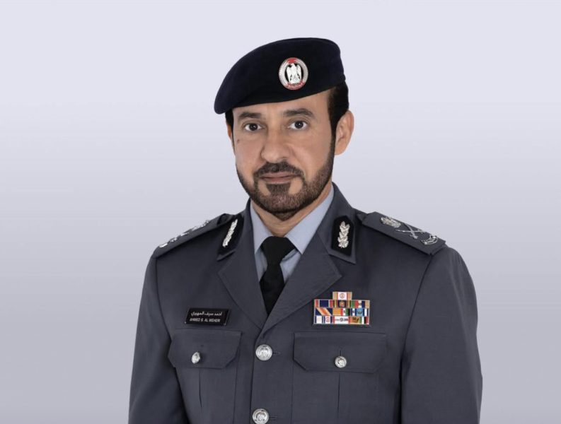 قائد عام ⁧‫شرطة أبوظبي‬⁩ يهنئ القيادة الرشيدة والمنتسبين بعيد الفطر السعيد