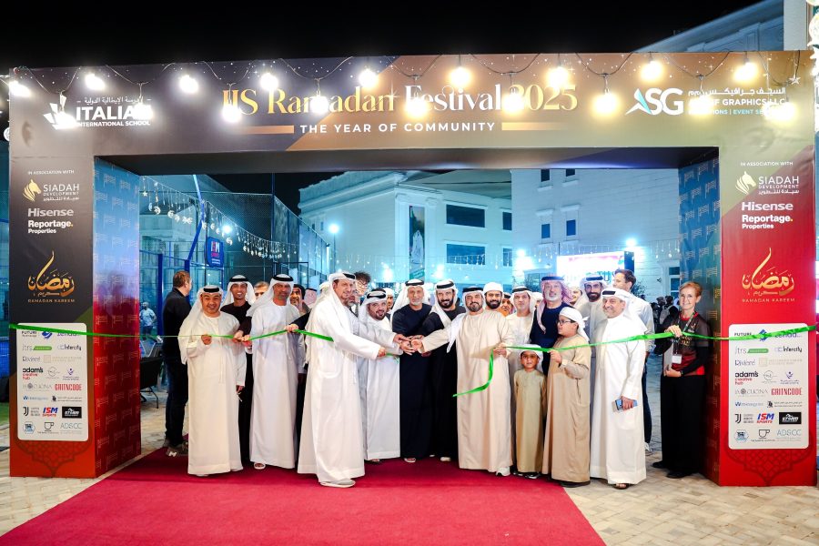 افتتاح مبهر للمهرجان الرياضي في إيطالية أبوظبي