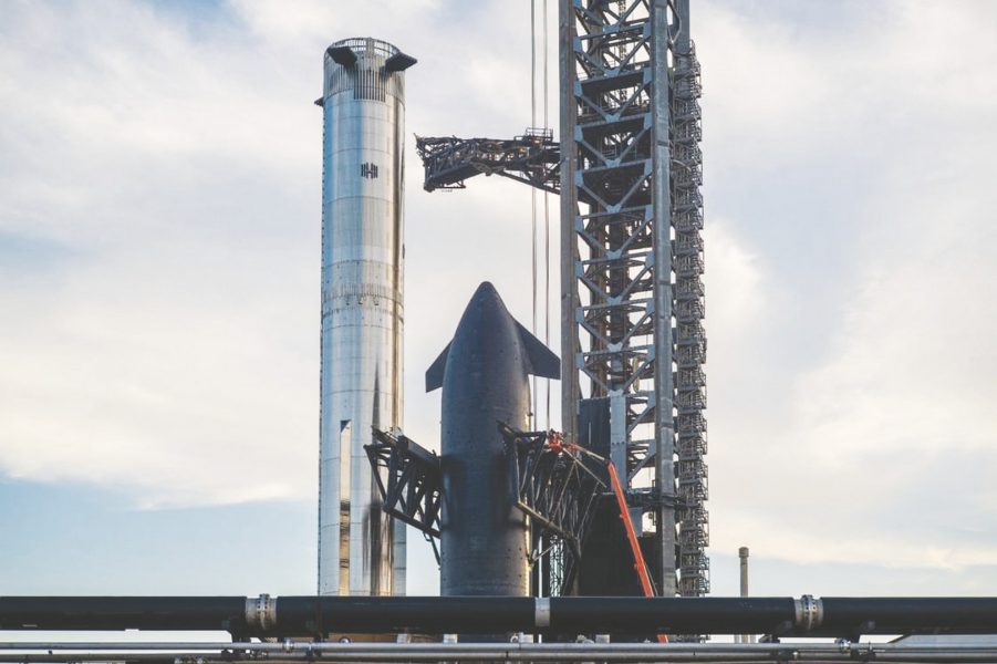 إطلاق 27 قمرا جديدا من “ستارلينك” إلى الفضاء