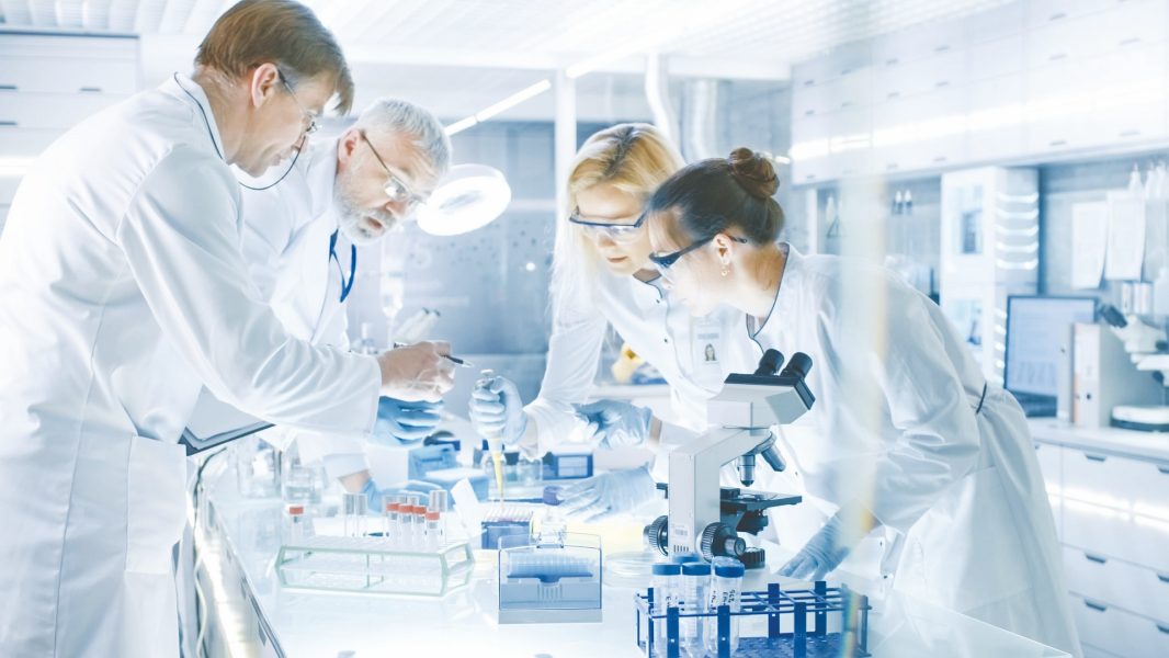 علماء روس يبتكرون جهاز تنفس للحماية من الغازات السامة بمقدار 15 مرة