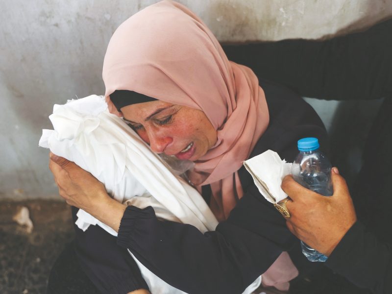 40 شهيداً و146 جريحاً خلال 24 ساعة في غزة