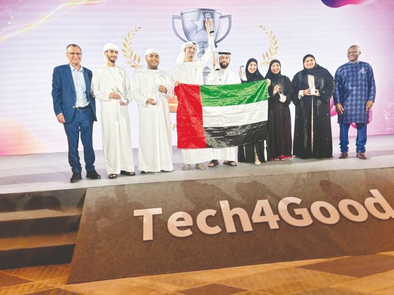 فريق إماراتي يحصد المركز الثاني عالميًا في مسابقة بالصين