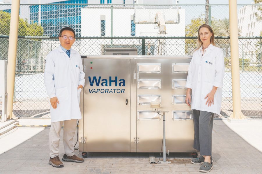 تعاون بين جامعة خليفة و”واحة” لتطوير تكنولوجيا إنتاج المياه من الغلاف الجوي