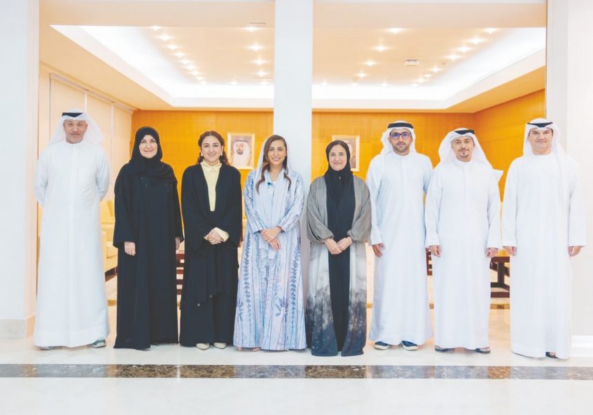 “كلمات” تطلق أول سلسلة كتب تجمع الطباعة العادية ولغة “برايل”