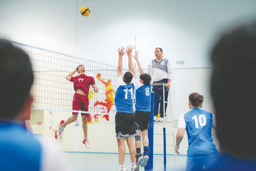 انطلاق الأدوار النهائية لدورة الألعاب الجامعية لكرة القدم والسلة والطائرة