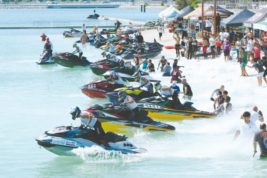 اليوم.. انطلاق بطولتي “الفلاي بورد” و”الدراجات المائية” في أبوظبي