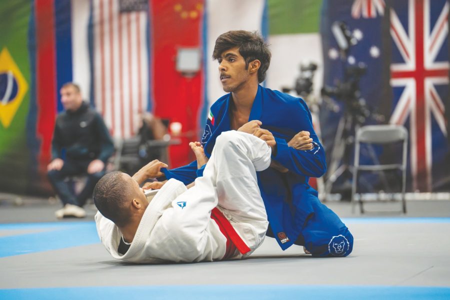 أبطال الإمارات يرفعون رصيدهم إلى 10 ميداليات في “أبوظبي جراند سلام للجوجيتسو” بلندن