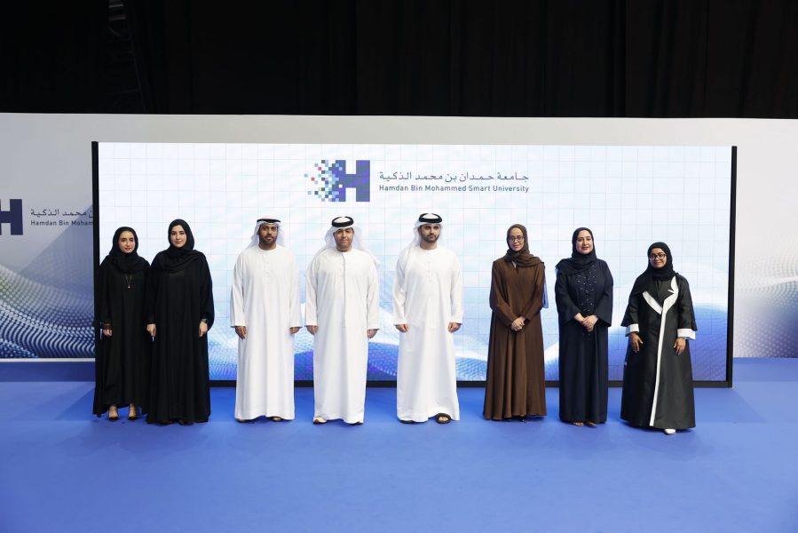 برعاية حمدان بن محمد.. منصور بن محمد يشهد تخريج الدفعة 15 من جامعة حمدان بن محمد الذكية