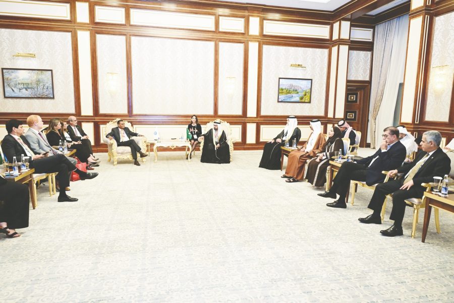 الشعبة البرلمانية الإماراتية تترأس اجتماع ممثلي المجالس التشريعية الخليجية مع وفد مجموعة غرولاك في طشقند