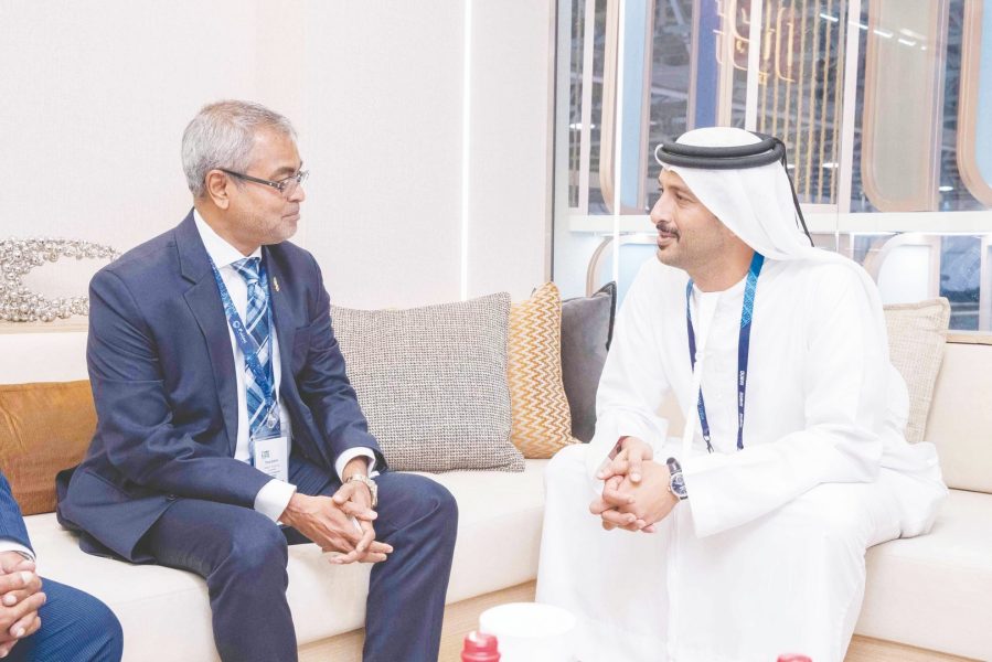 الإمارات والمالديف تبحثان سبل تعزيز التعاون في مجالي السياحة والضيافة