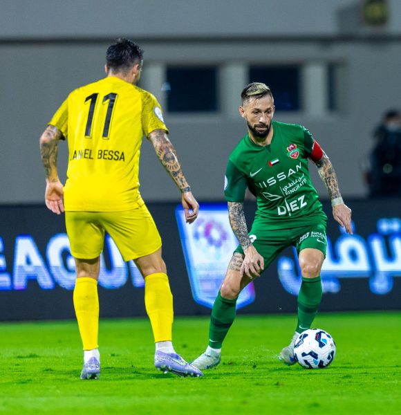 شباب الأهلي يفوز على كلباء في دوري أدنوك للمحترفين