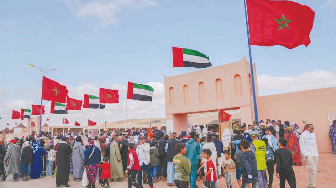 جناح الإمارات في موسم طانطان بالمغرب يستقطب آلاف الزوار