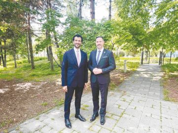 الإمارات تبحث سبل تعزيز آفاق التعاون السياحي مع إسبانيا وكرواتيا