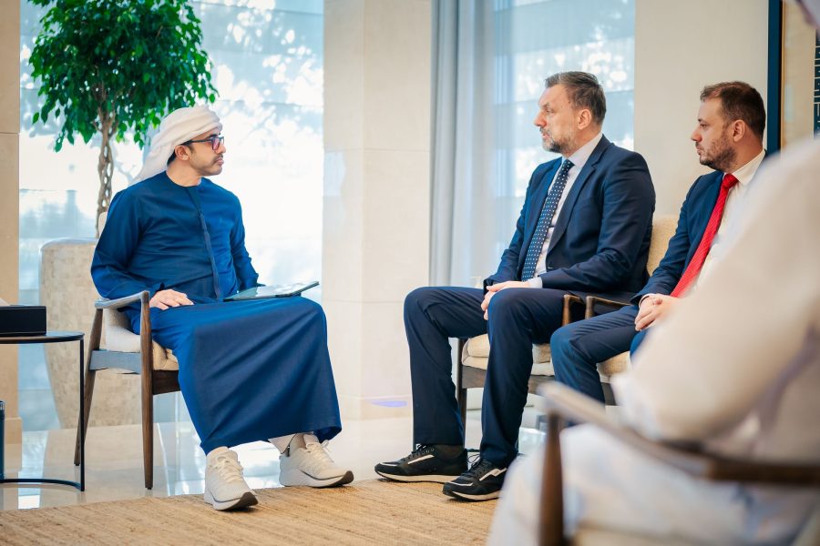 عبدالله بن زايد يستقبل وزير خارجية البوسنة والهرسك، ويبحثان العلاقات الثنائية وسبل تعزيزها