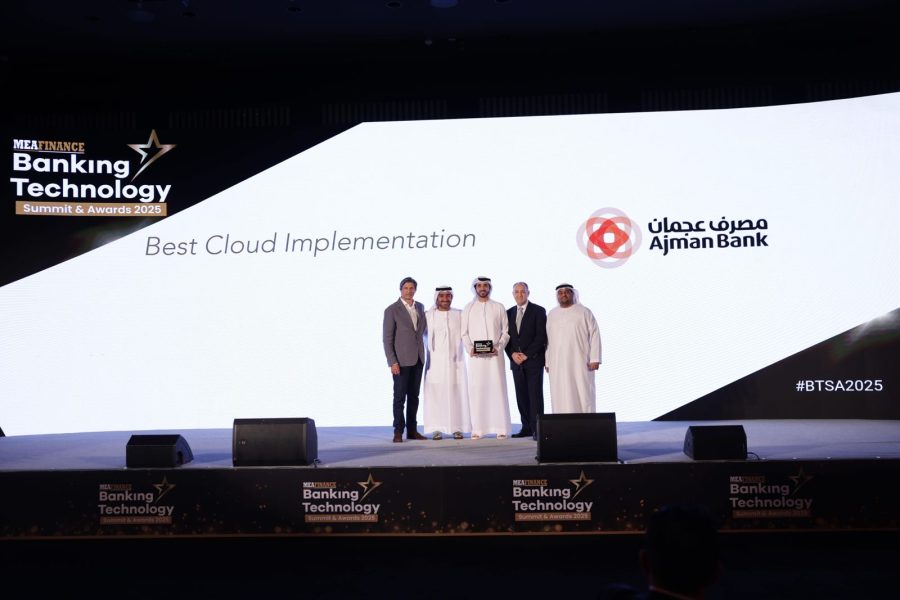 “مصرف عجمان” يفوز بجائزة “ميا فاينانس 2025”