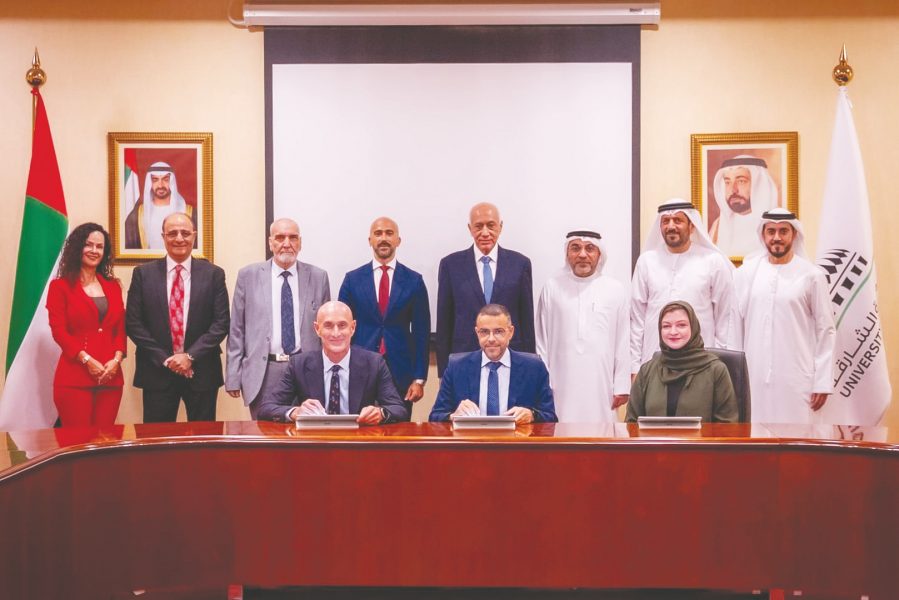 الشارقة تطلق مبادرة لاعتماد شهادة “مختبر أخضر” لأول مرة في المنطقة لدمج مفاهيم الاستدامة