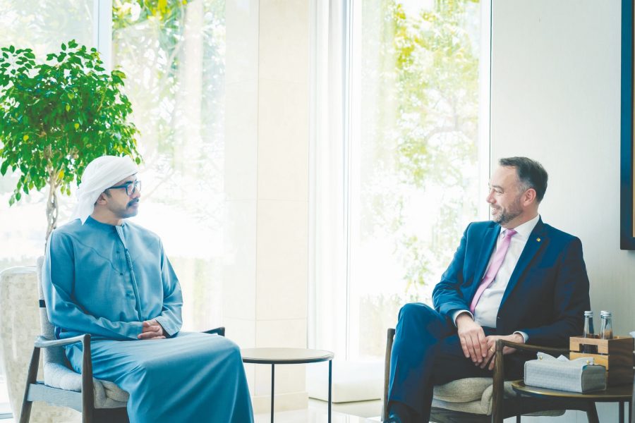 عبدالله بن زايد يستقبل نائب رئيس الوزراء وزير الخارجية البلجيكي