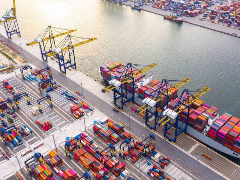 الإمارات.. نموذج عالمي للتميز في القطاع البحري