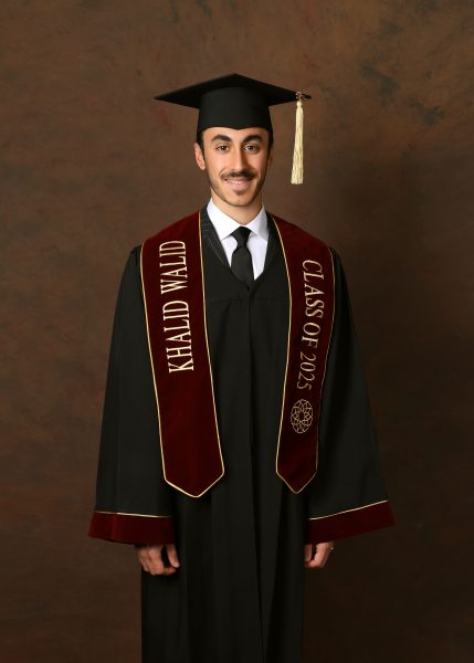 خالد الزرعوني… أصغر إماراتي يحصل على رخصة الوساطة العقارية من دائرة الأراضي والأملاك بدبي