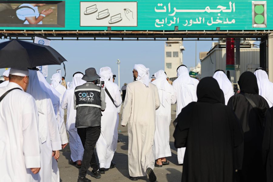 مكتب شؤون حجاج الدولة يواصل مهامه التنظيمية والميدانية لاستكمال المناسك بيسر و طمأنينة