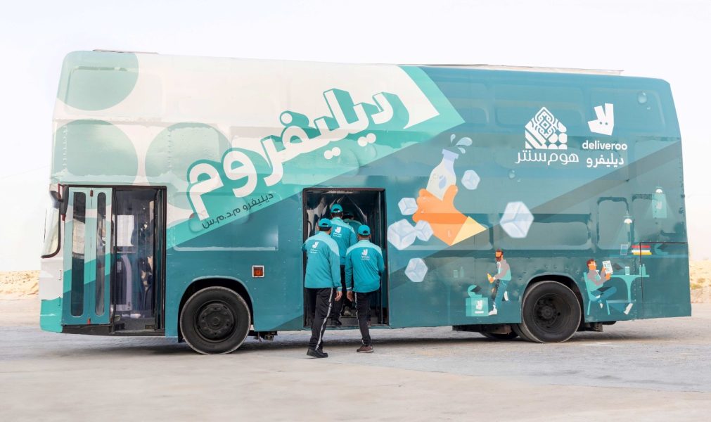 دبي تدلل سائقي التوصيل باستراحة صيفية منزلية