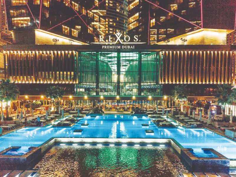فندق ريكسوس بريميوم دبي يقدّم تجربة ضيافة فاخرة في قلب جميرا بيتش ريزيدنس