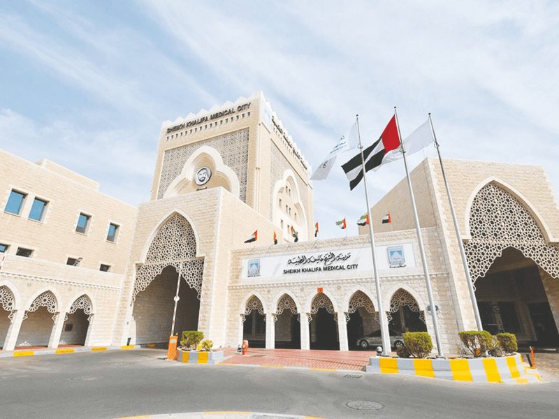 مدينة الشيخ خليفة الطبية تحصل على اعتماد دولي للتميز في طب وجراحة قلب الأطفال