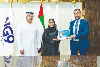 علياء عبد السلام.. أول إماراتية تشارك ببطولة العالم لزوارق الفورمولا 4