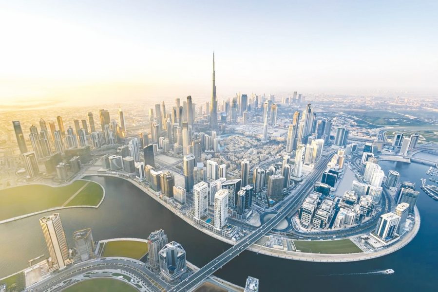 “أراضي دبي” تنجز 24 مشروعاً عقارياً بقيمة 4.5 مليار درهم في النصف الأول